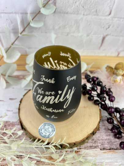 Personalisiertes Windlicht Wir sind eine Familie Erinnerungslicht mit Wunschnamen personalisiertes Geschenk Familie