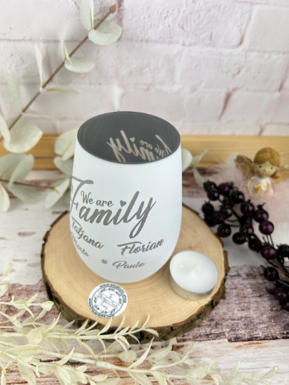 Personalisiertes Windlicht Wir sind eine Familie Erinnerungslicht mit Wunschnamen personalisiertes Geschenk Familie